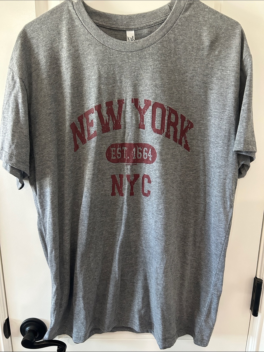 Gray New York NYC Graphic T-Shirt - Classic Comfort